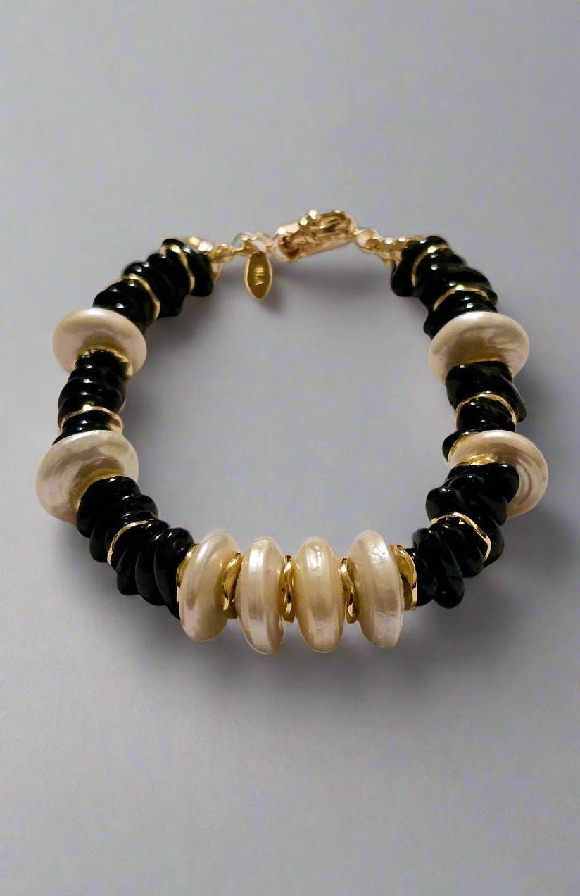 Black Spinel & Freshwater Pearl Bracelet