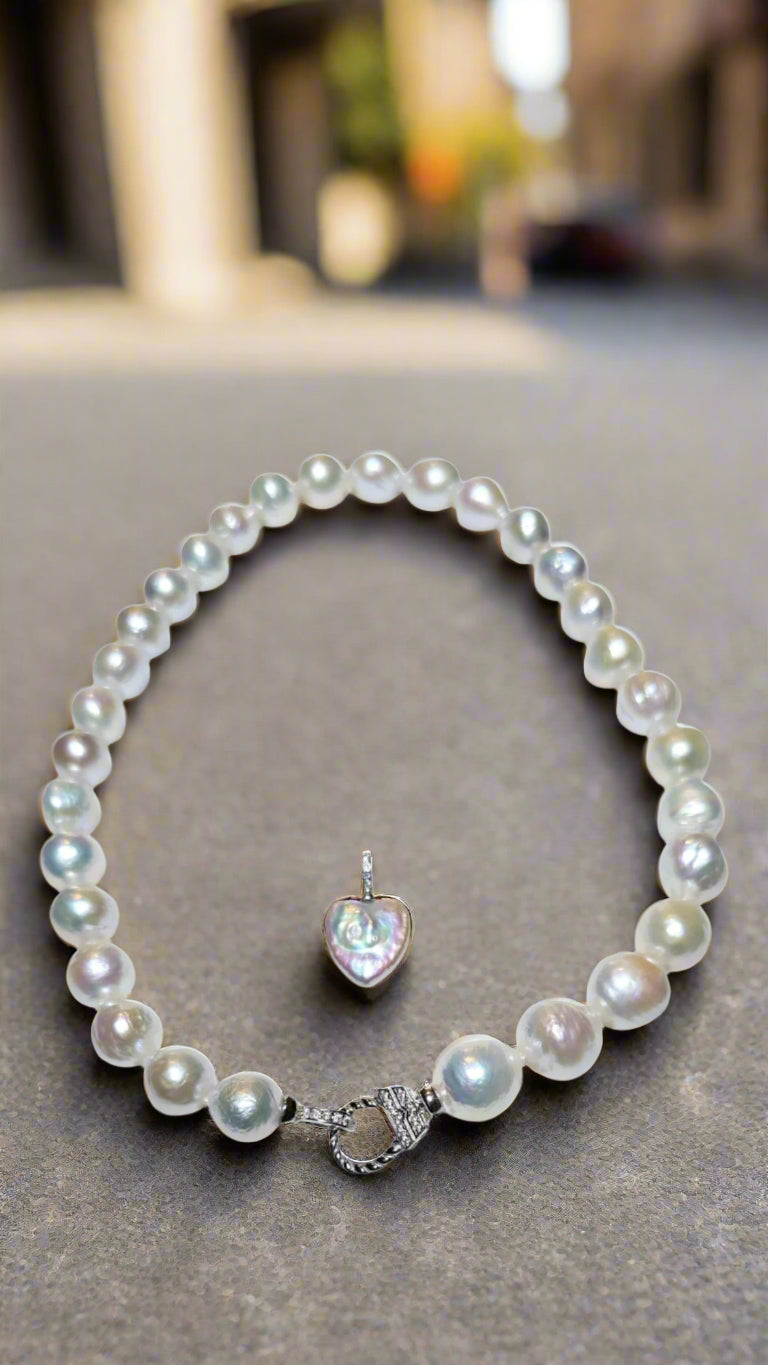 AAA Freshwater Pearl Heart Pendant Necklace