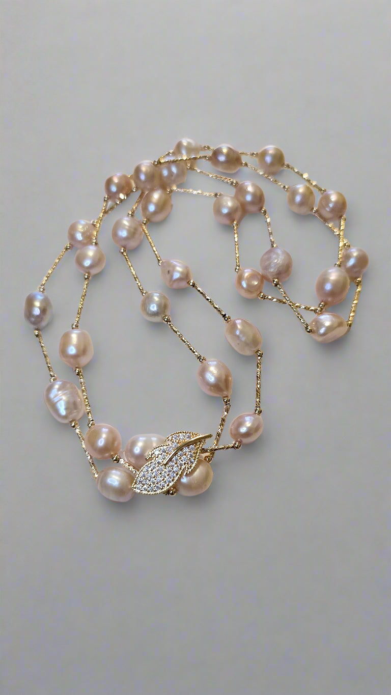 Adjustable Peach Pearl Necklace