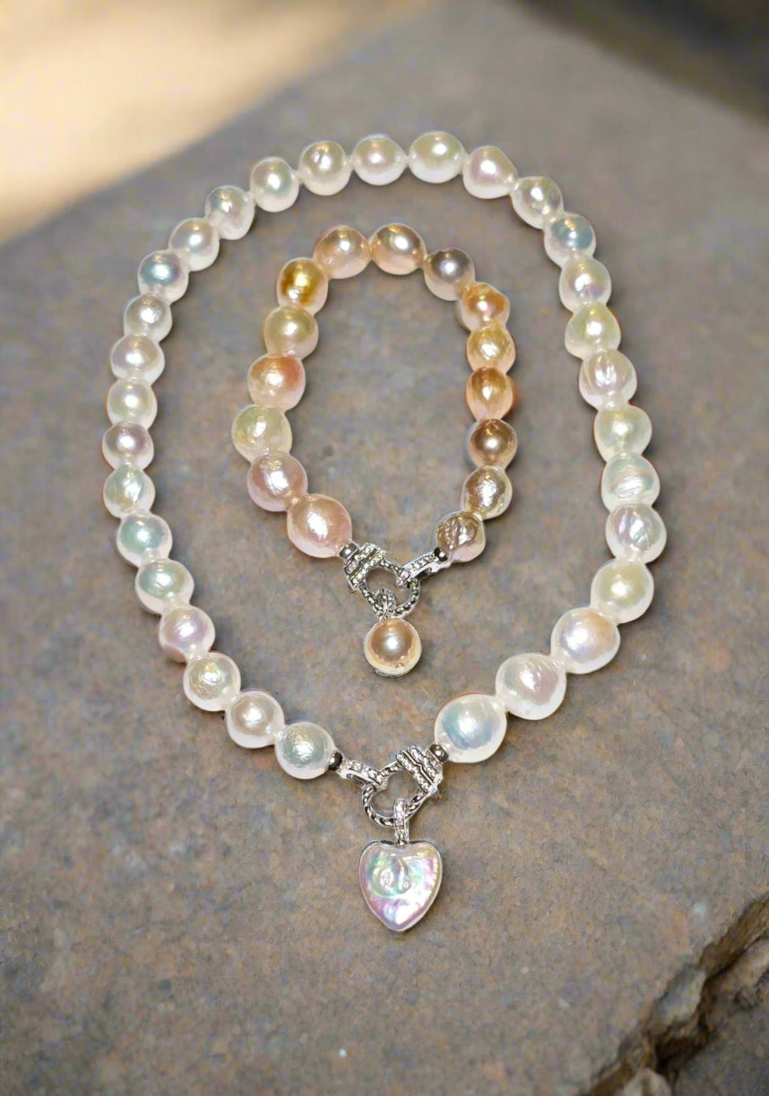 AAA Freshwater Pearl Heart Pendant Necklace
