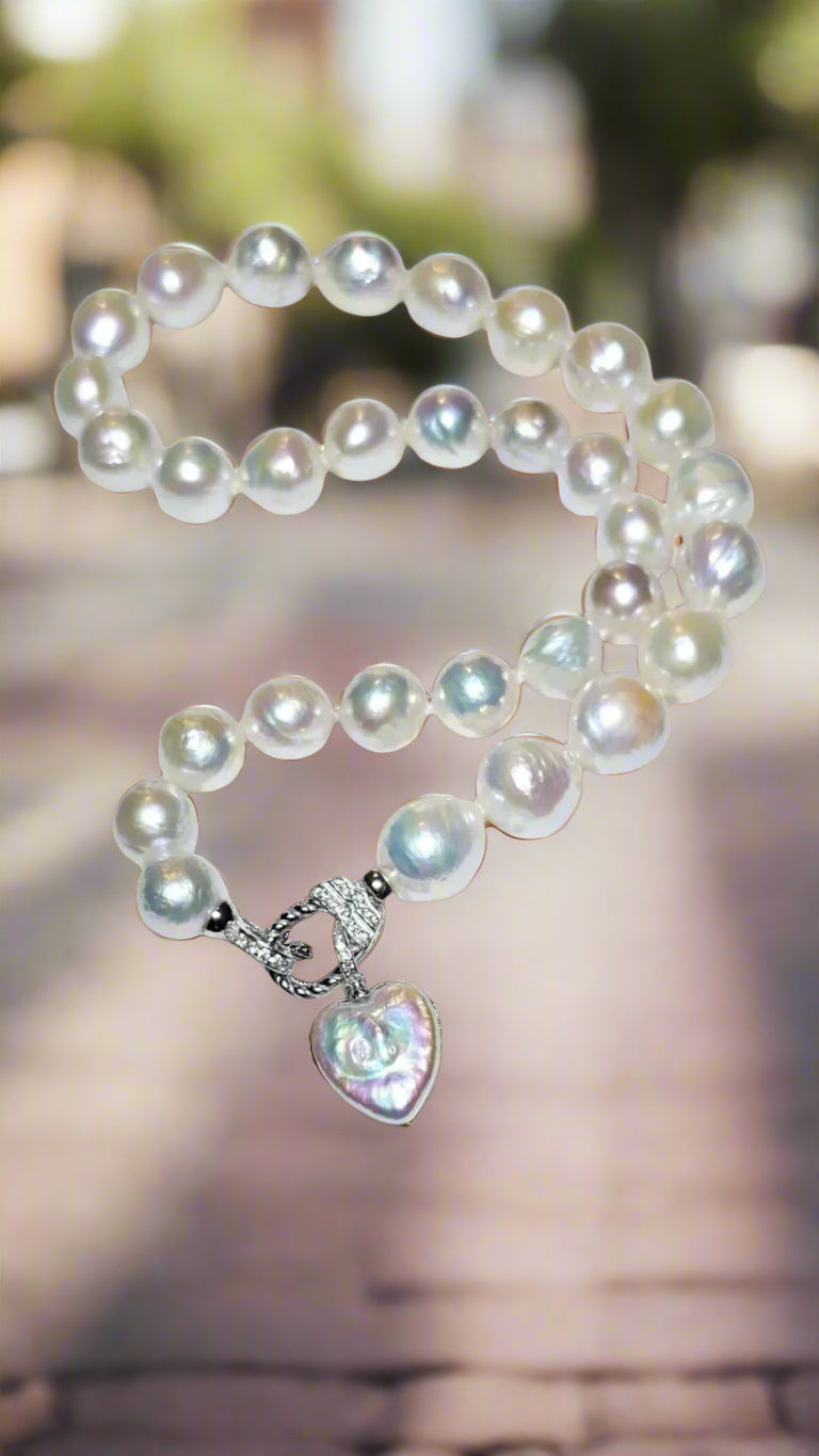 AAA Freshwater Pearl Heart Pendant Necklace